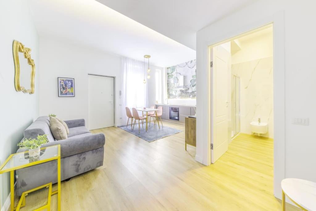 Apartamento Duomo Deluxe - Bilocale Moderno - Metro - Wi-f Milán